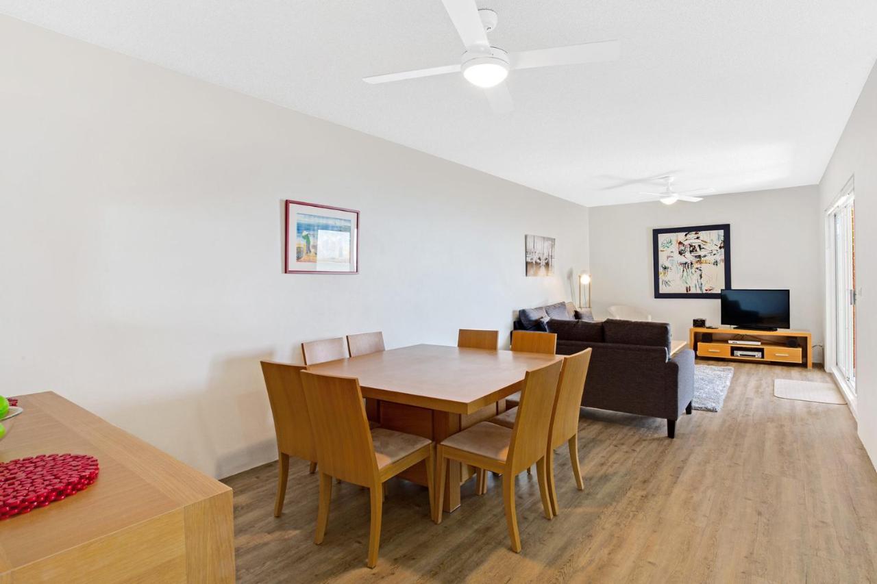 Kiah 10, 53 Victoria Parade - Stunning Views, Aircon And Close To The Marina * Nelson Bay